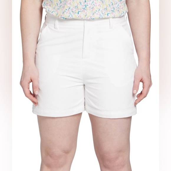 Walter Hagen Pants - Walter Hagen Clubhouse Traditional 7” Short- Size 4